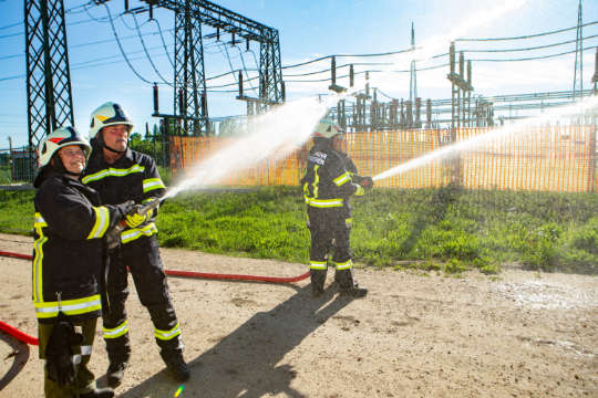 Feuerwehruebung UWZaya2 - APGCMikes.jpg